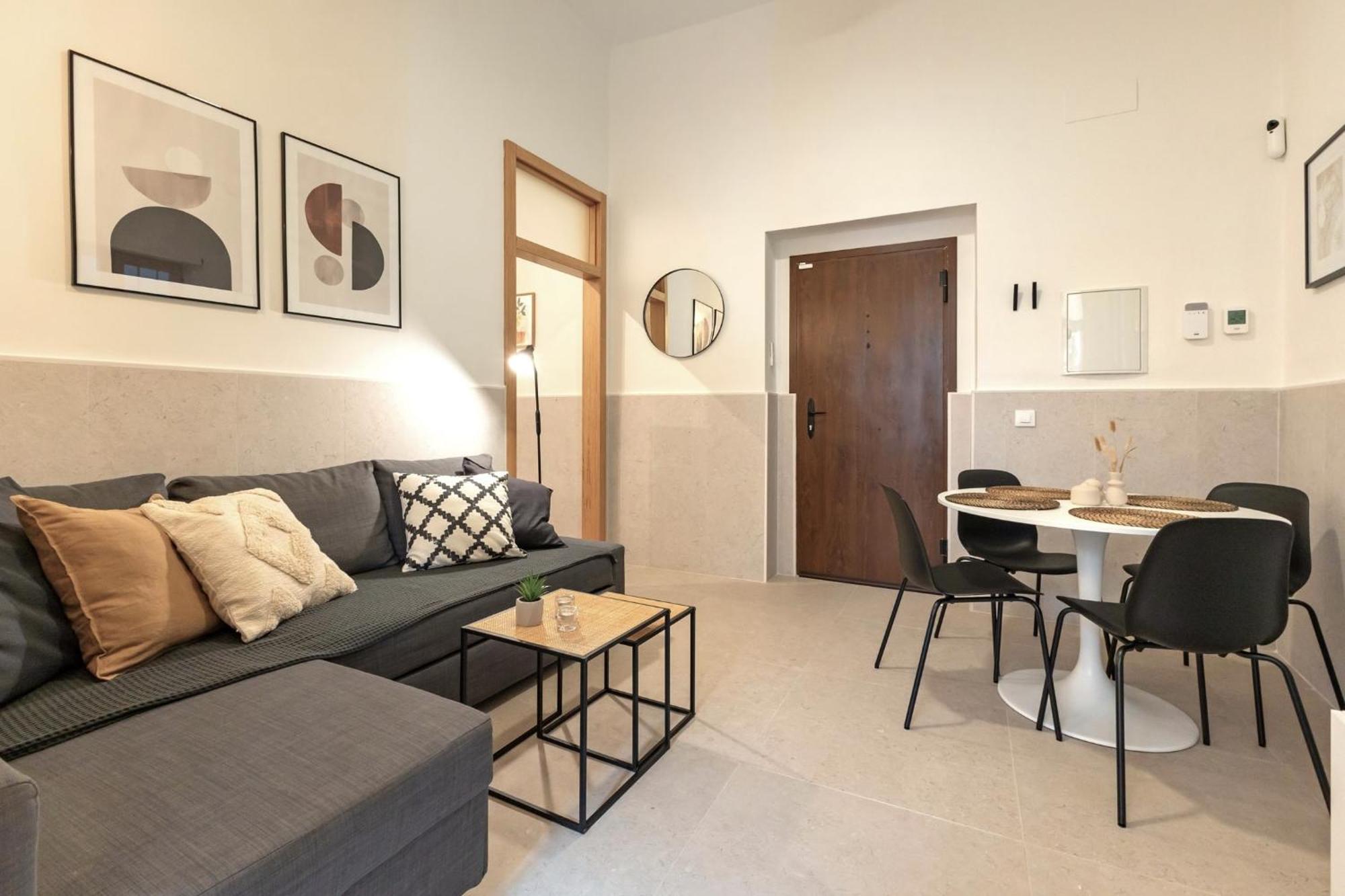 Modern Spacious Apartment Central Of إشبيلية المظهر الخارجي الصورة