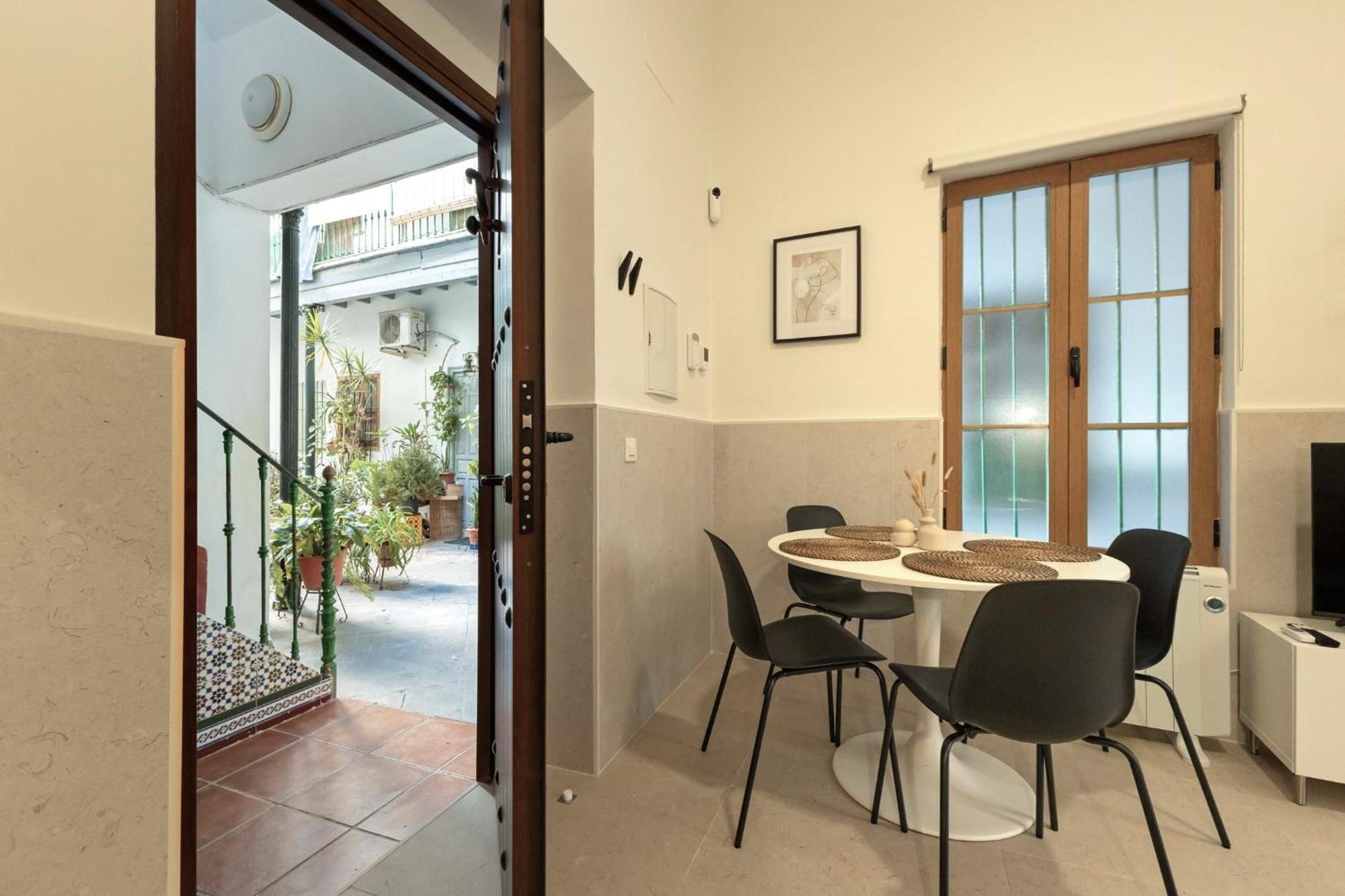 Modern Spacious Apartment Central Of إشبيلية المظهر الخارجي الصورة